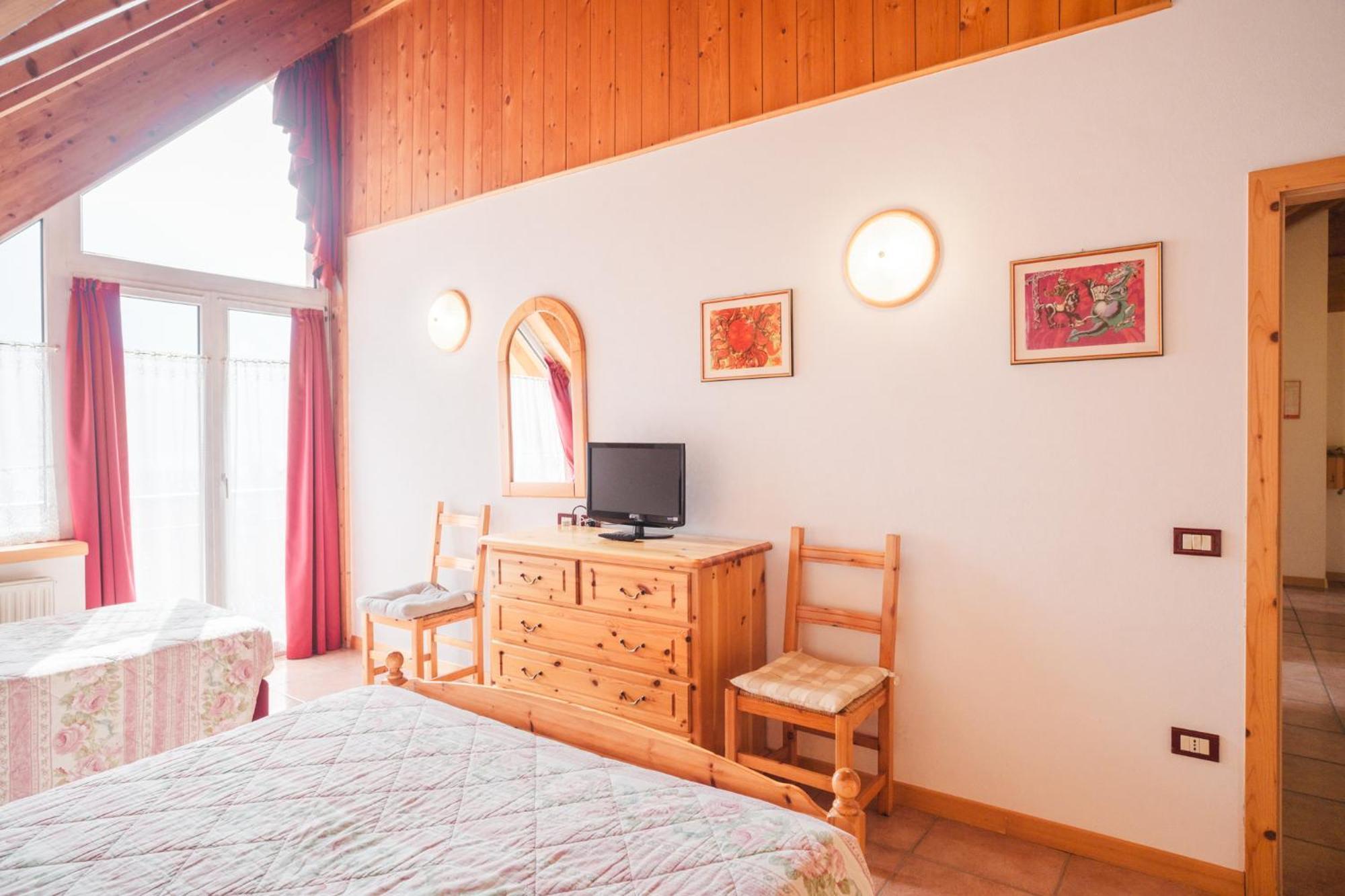 Residence Al Caminetto Молвена Екстериор снимка