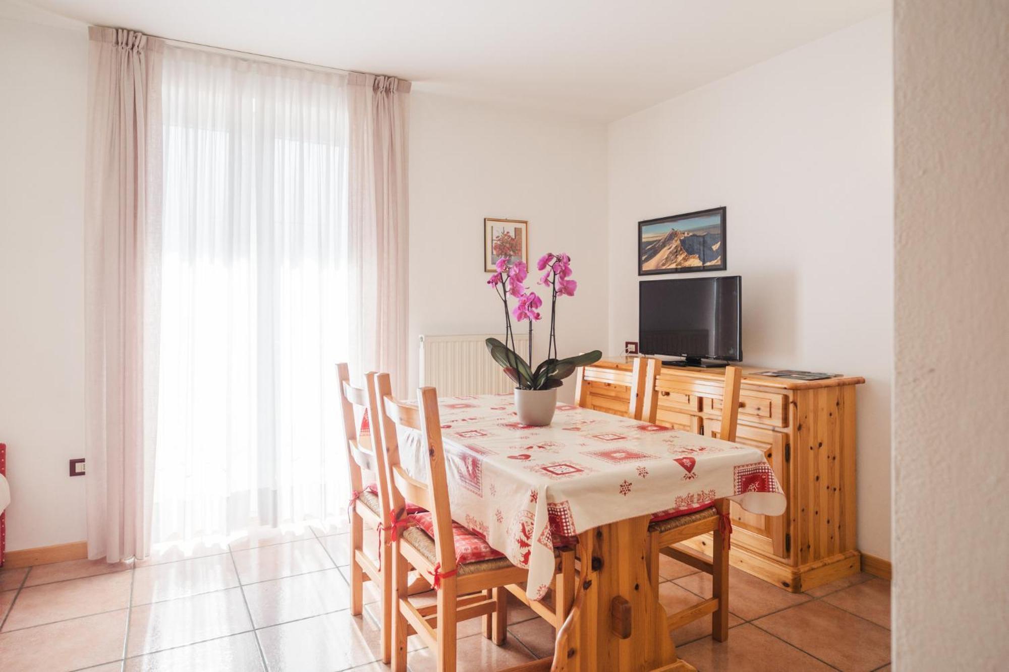 Residence Al Caminetto Молвена Екстериор снимка