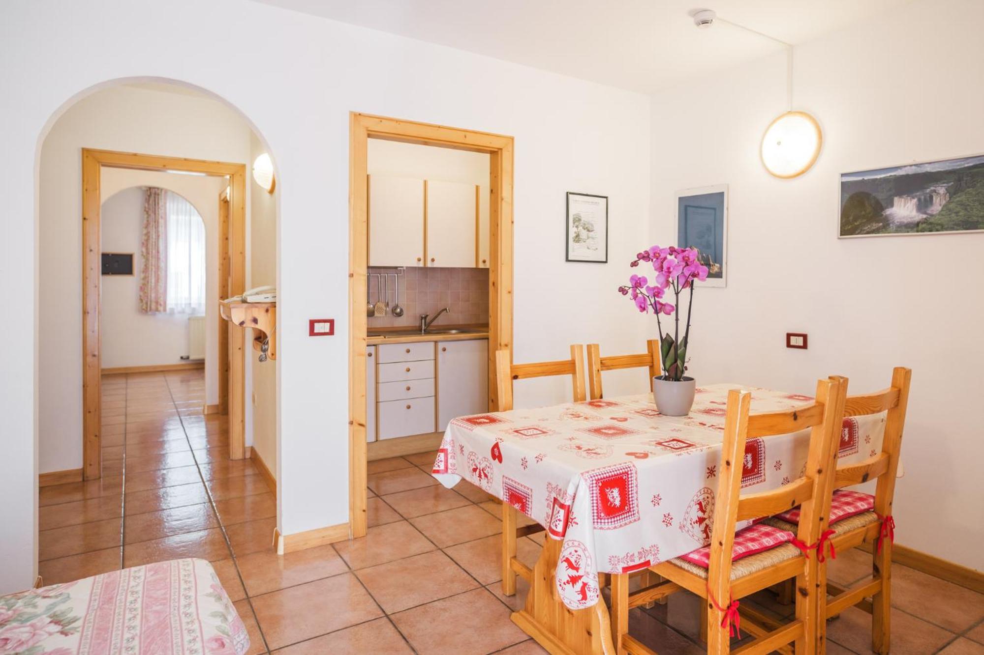 Residence Al Caminetto Молвена Екстериор снимка