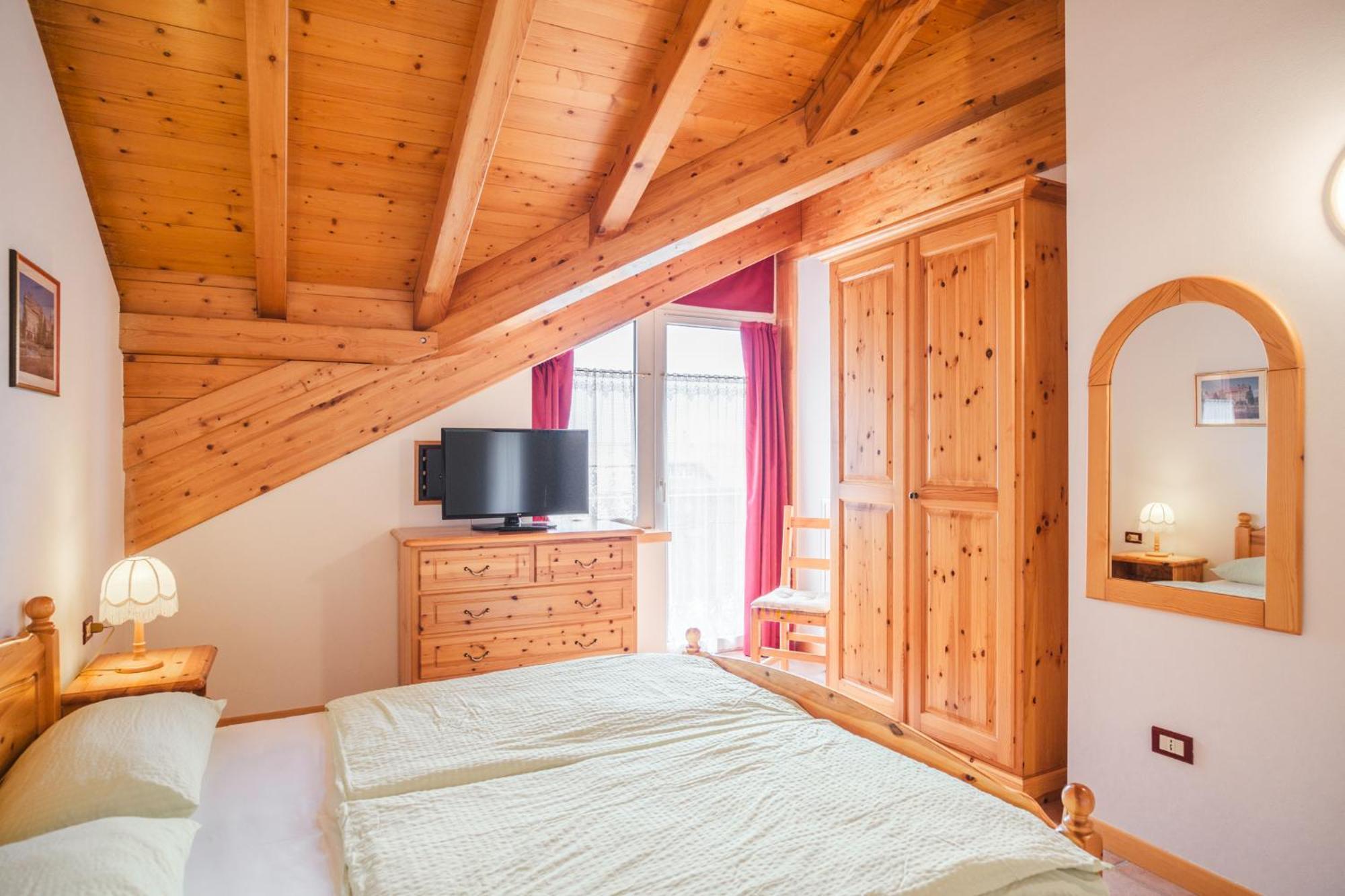 Residence Al Caminetto Молвена Екстериор снимка