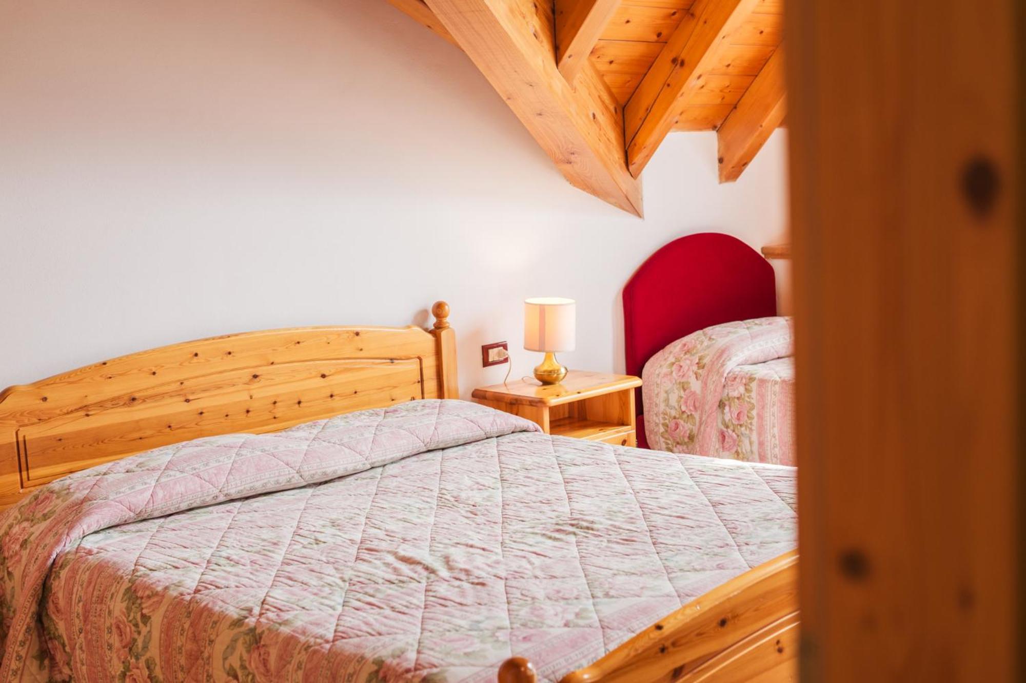 Residence Al Caminetto Молвена Екстериор снимка